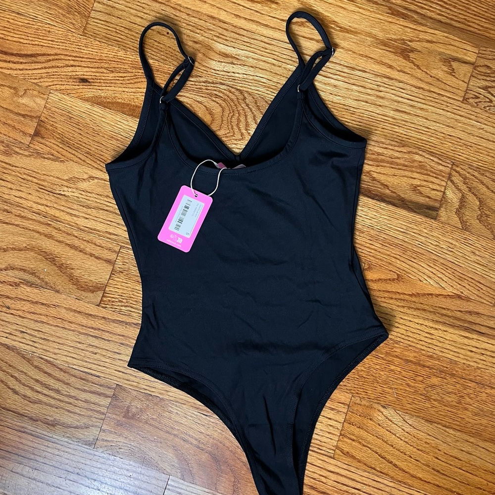 Edikted Women's Black Bodysuit NWT - Picture 5 of 5